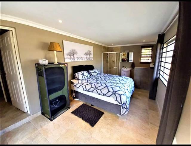 16,134M² FARM FOR SALE IN HARTBEESFONTEIN AH